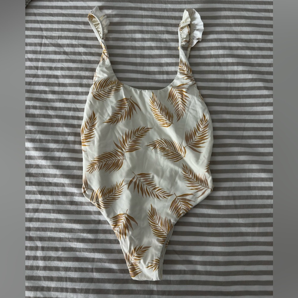 Billabong for Sincerely Jules